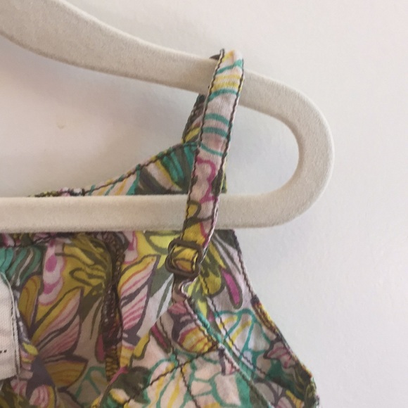 Peek 🌺 boutique top - Picture 4 of 4